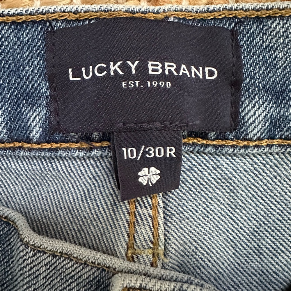 Lucky Brand Easy Rider Distressed - Picture 2 of 7